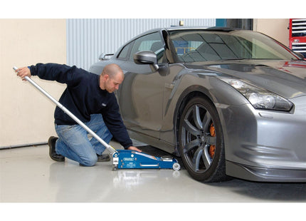 Draper Aluminium and Steel Low Profile Trolley Jack, 2.5 Tonne 31479 Draper - Town Tools