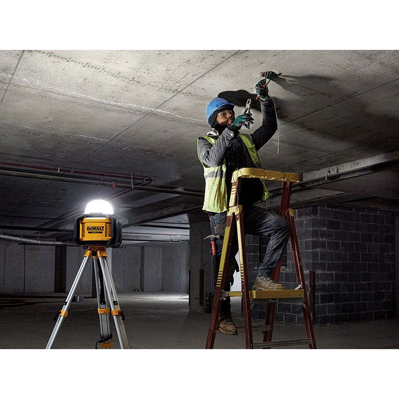 Dewalt Power Tools DCL074 XR Tool Connect Area Light 18V Bare Unit DeWALT Power Tools - RockBottom Northampton