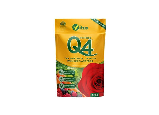Vitax Q4 Pelleted Fertilizer 0.9kg Pouch Vitax - RockBottom Northampton
