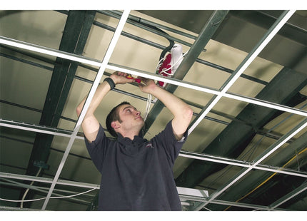 Draper VDE Approved Fully Insulated Cross Slot Screwdriver, No.2 x 100mm (Displa Draper - Town Tools 