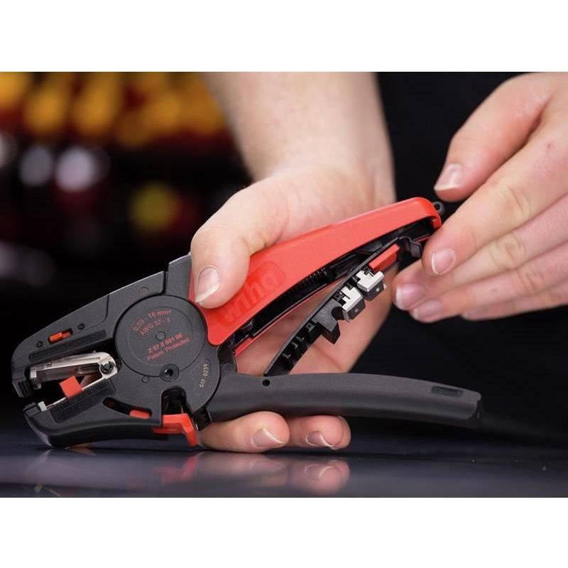 Wiha Automatic Stripping Tool Wiha - RockBottom Northampton