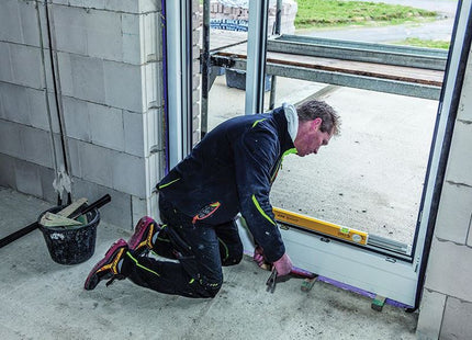 Stabila 80T Telescopic Spirit Level 2 Vials 63-105cm Stabila - RockBottom Nothampton