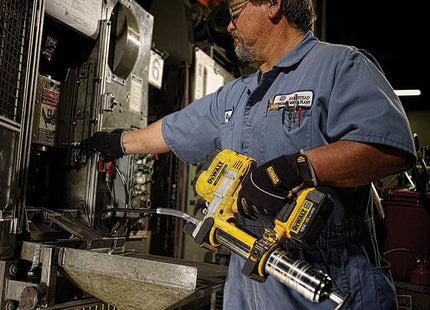 Dewalt Power Tools DCGG571M1 Cordless XR Grease Gun 18V 1 x 4.0Ah Li-ion DeWALT Power Tools - RockBottom Northampton