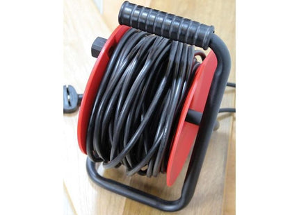Faithfull Power Plus Open Drum Cable Reel 240V 13A 2-Socket 25m Faithfull Power Plus - RockBottom Northampton