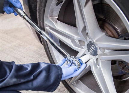 Bluespot Tools 2005 Torque Wrench 1/2in Drive 40-210Nm BlueSpot Tools - RockBottom Northampton