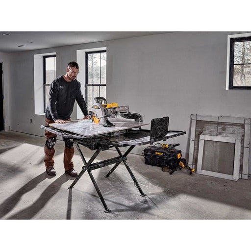 Dewalt Power Tools D36000 Wet Tile Saw 1600W 240V DeWALT Power Tools - RockBottom Northampton