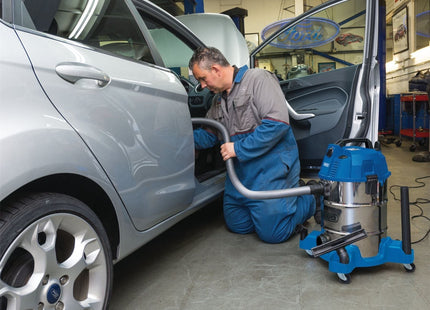 Draper Wet and Dry Vacuum Cleaner with Stainless Steel Tank, 30L, 1600W 20523 Draper - Town Tools 