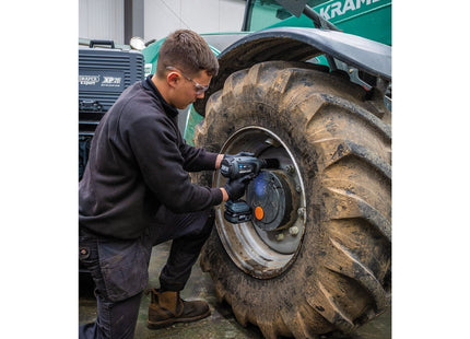 Draper XP20 20V Brushless Impact Wrench, 3/4" Sq. Dr., 1060Nm (Sold Bare) 79367 Draper - Town Tools 