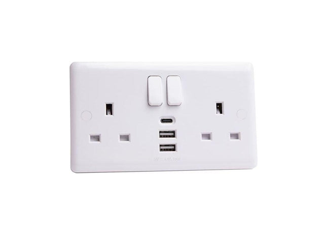Deta Vimark Switched Socket 2-Gang + 3 USB Ports 13A Deta Vimark - RockBottom Northampton