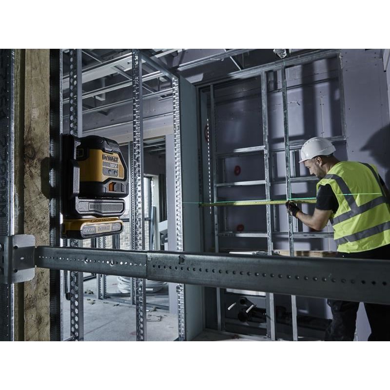 Dewalt Power Tools DCLE34021D1 XR Compact Cross Line Green Laser 18V 1 x 2.0Ah Li-ion DeWALT Power Tools - RockBottom Northampton