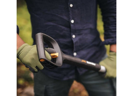 Fiskars Xact™ Telescopic Pointed Spade Fiskars - RockBottom Northampton