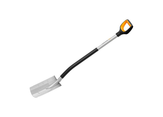 Fiskars Xact™ Rounded Spade Fiskars - RockBottom Northampton