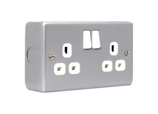 Masterplug Metal Clad Switched Socket 2-Gang 13A Masterplug - RockBottom Northampton