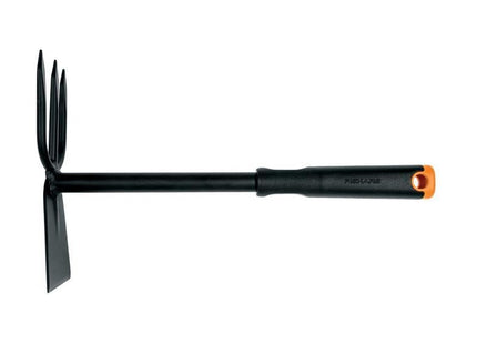 Fiskars Ergo Cultivator Hoe Fiskars - RockBottom Northampton