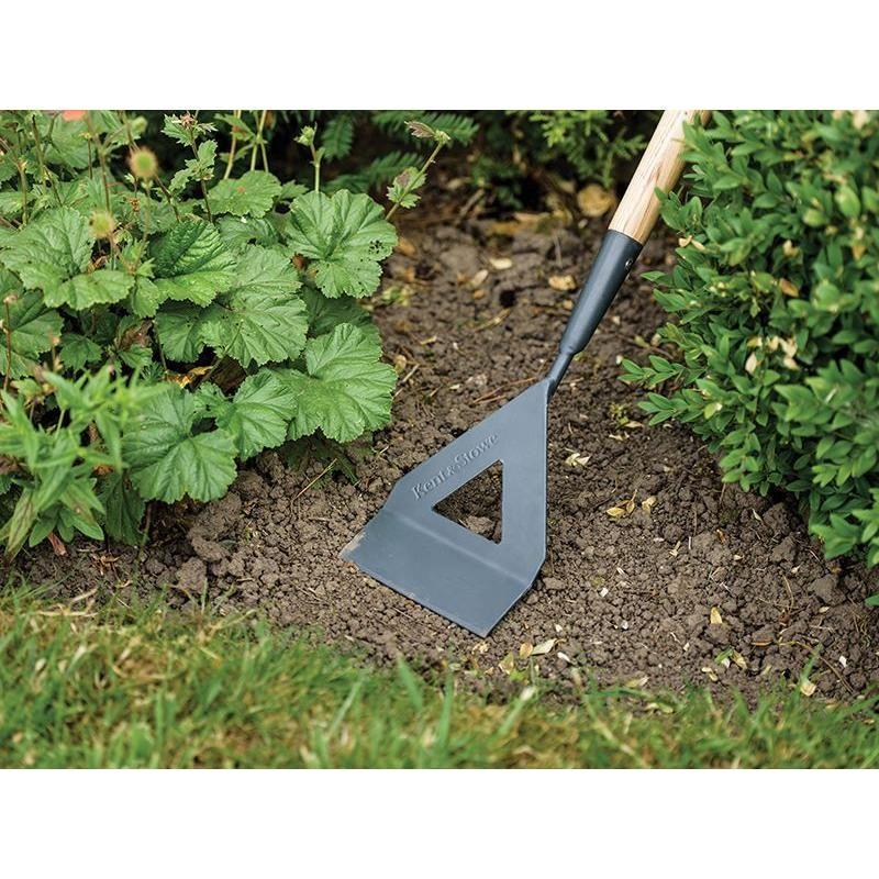Kent & Stowe Long Handled Dutch Hoe Carbon Steel, FSC® Kent & Stowe - RockBottom Northampton