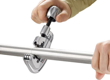 Ridgid 35S Stainless Steel Tube Cutter 5-35mm Capacity 29963 RIDGID - RockBottom Nothampton