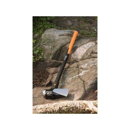 Fiskars IsoCore Builder's Axe Fiskars - RockBottom Northampton