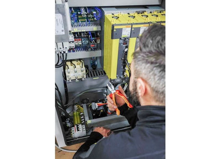 Wiha Professional electric Combination Pliers with DynamicJoint® 180mm Wiha - RockBottom Northampton