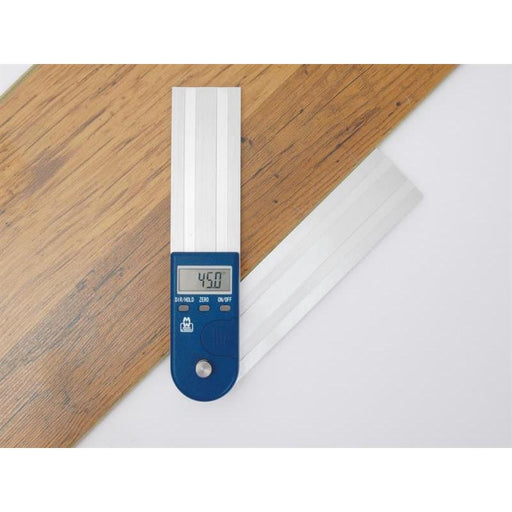 Moore & Wright Digital Protractor 100mm (4in) Moore & Wright - RockBottom Northampton