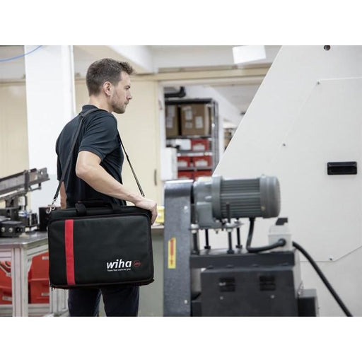 Wiha Insulated 1/2in Ratchet Wrench Set, 21 Piece (inc. Case) Wiha - RockBottom Northampton