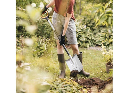 Fiskars Xact™ Rounded Spade Fiskars - RockBottom Northampton