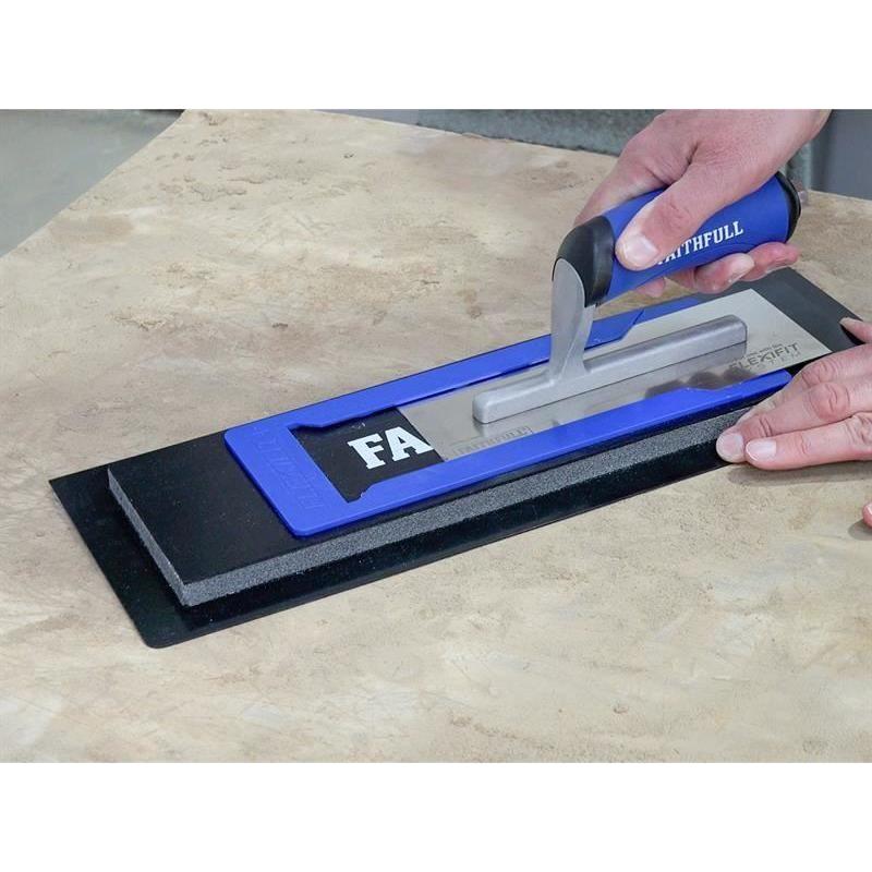 Faithfull Flexifit Trowel with Foam 28in Faithfull - RockBottom Northampton