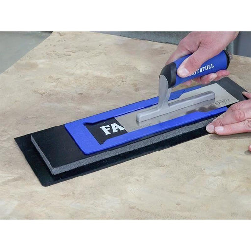 Faithfull Flexifit Trowel with Foam 28in Faithfull - RockBottom Northampton