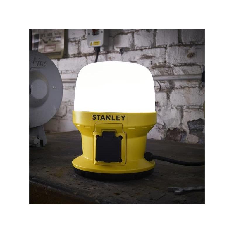 Stanley® Lighting Magnetic Globe Light with Outlet Socket 2600 Lumens STANLEY® Lighting - RockBottom Nothampton