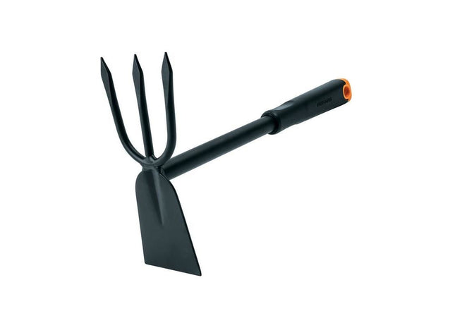 Fiskars Ergo Cultivator Hoe Fiskars - RockBottom Northampton