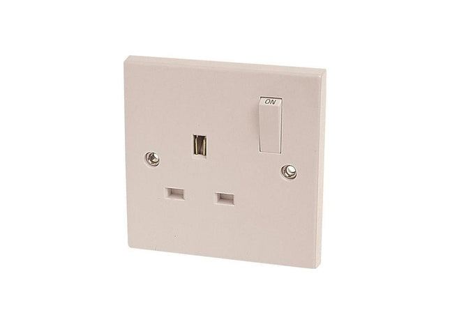 Dencon Switched Socket 1-Gang 13A Dencon - RockBottom Northampton
