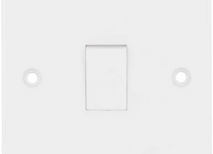 Status 1 Gang Switched Socket
